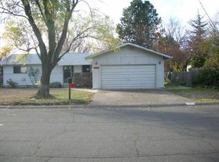 3085 Valentine Ln, Redding, CA 96001