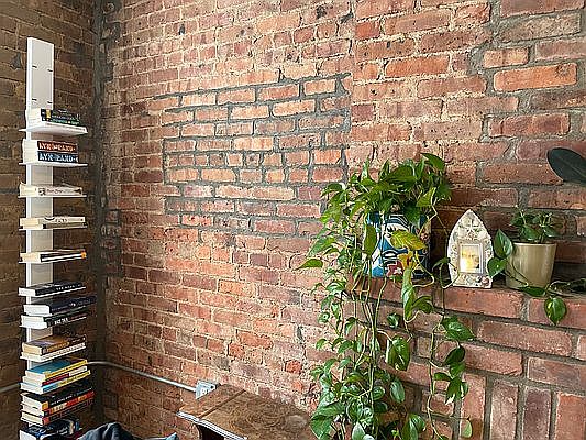 4th image of 403 Manhattan Ave APT 2