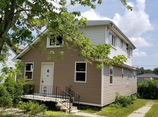 8605 S 78th Ct, Justice, IL 60458