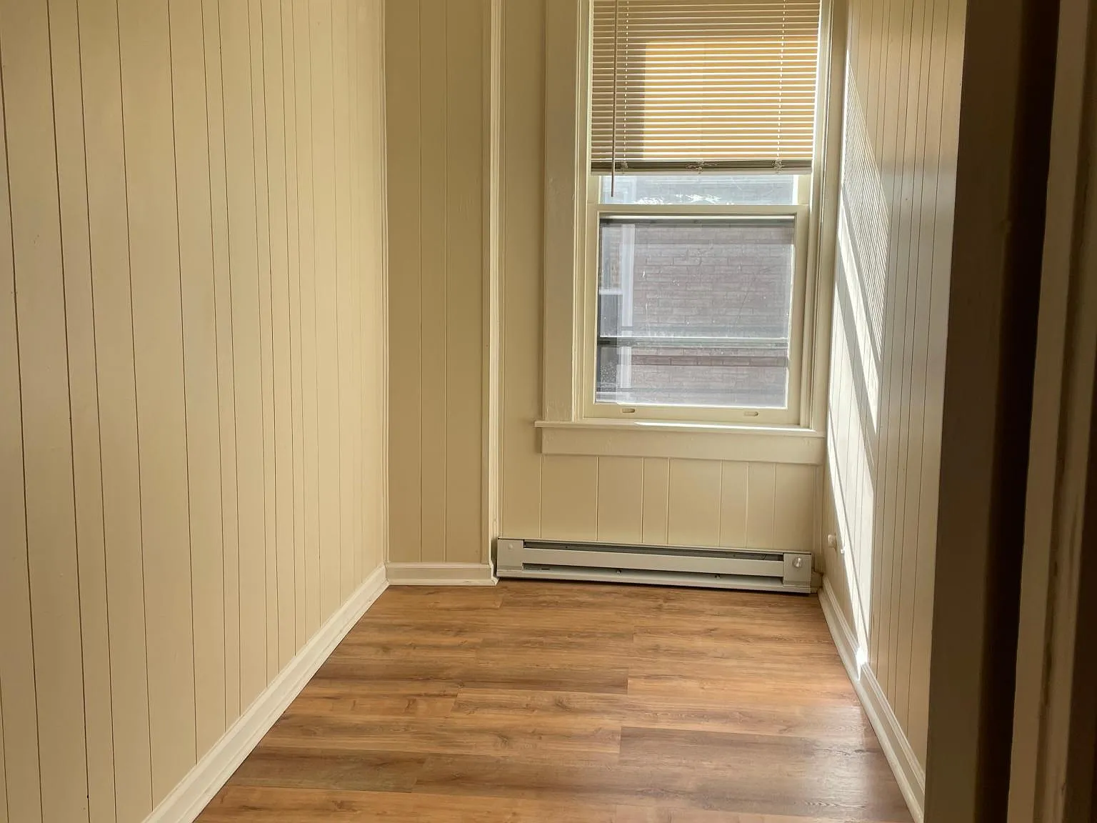 2 bed, 1000 sqft, $1,500 — Photo 3