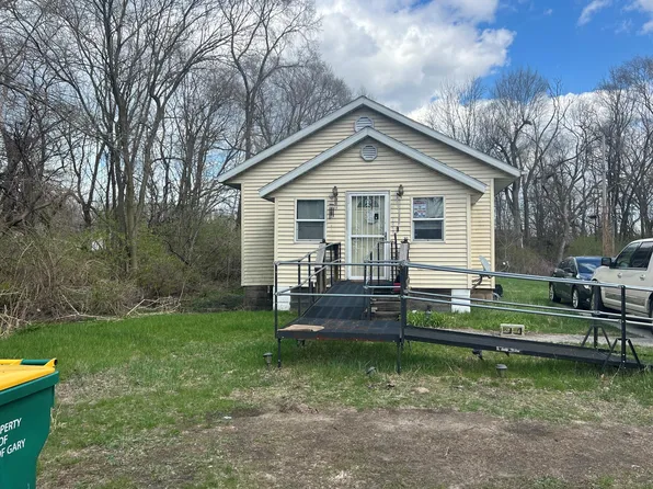 1313 Durbin St, Gary, IN 46406