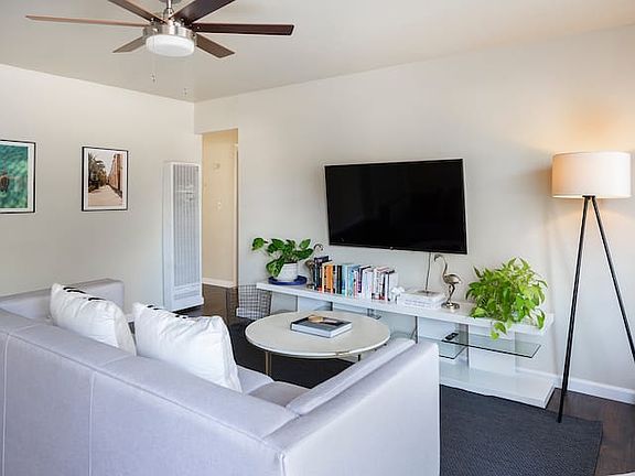 3rd image of 395 Sierra Vista Ave APT 8