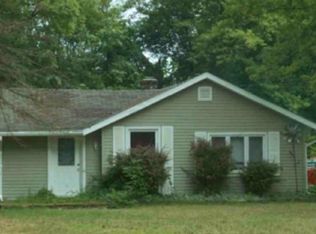 9212 Cady Rd, Jackson, MI 49201