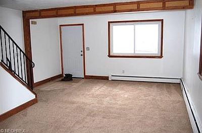 2nd image of 908 Delaware Ave