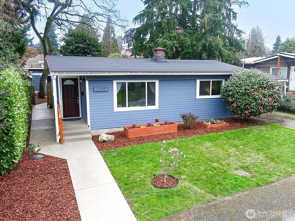 1st image of 2300 NE 8th Place