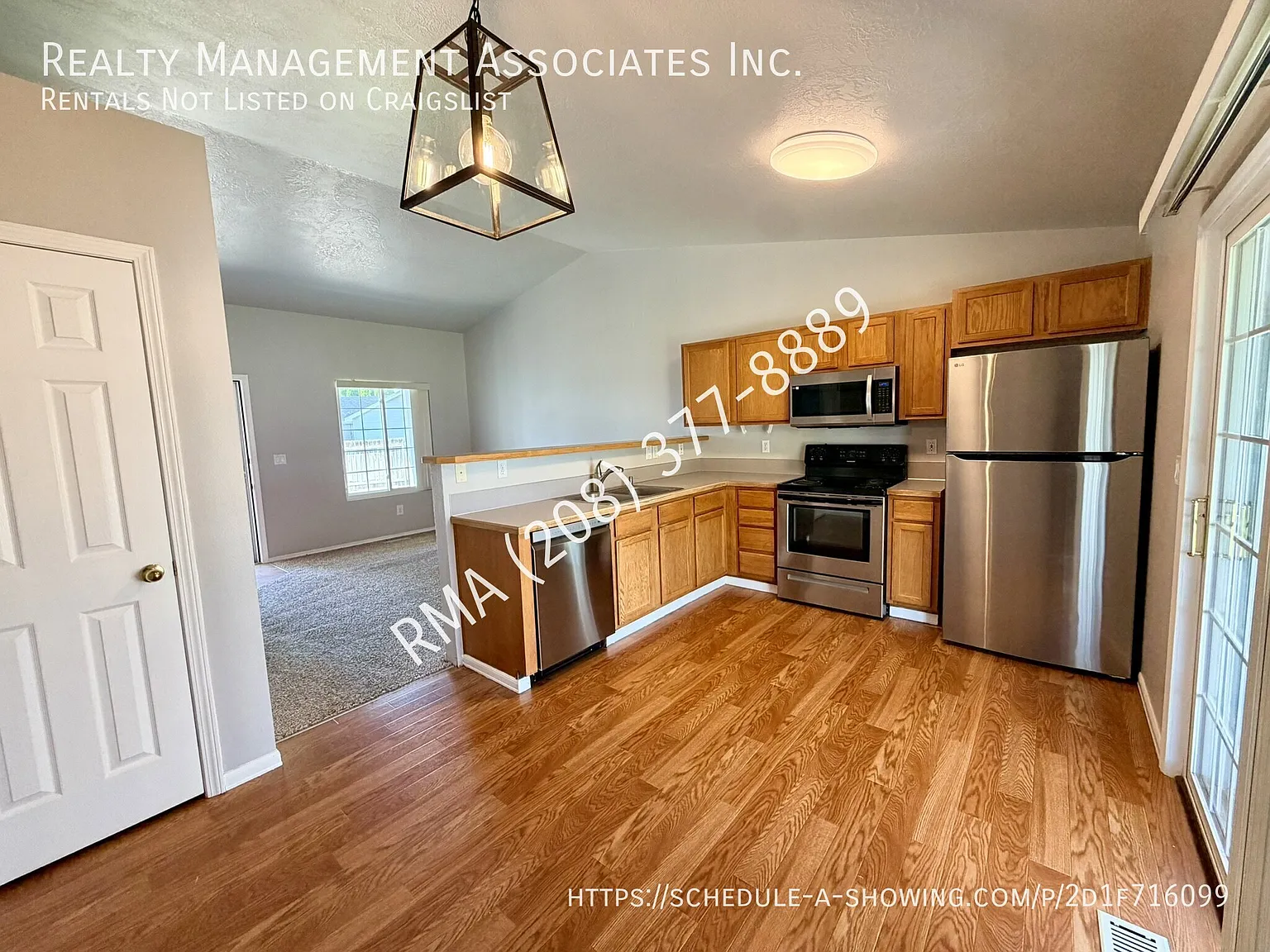 Cute Home in a Quiet Cul-de-sac — Photo 4