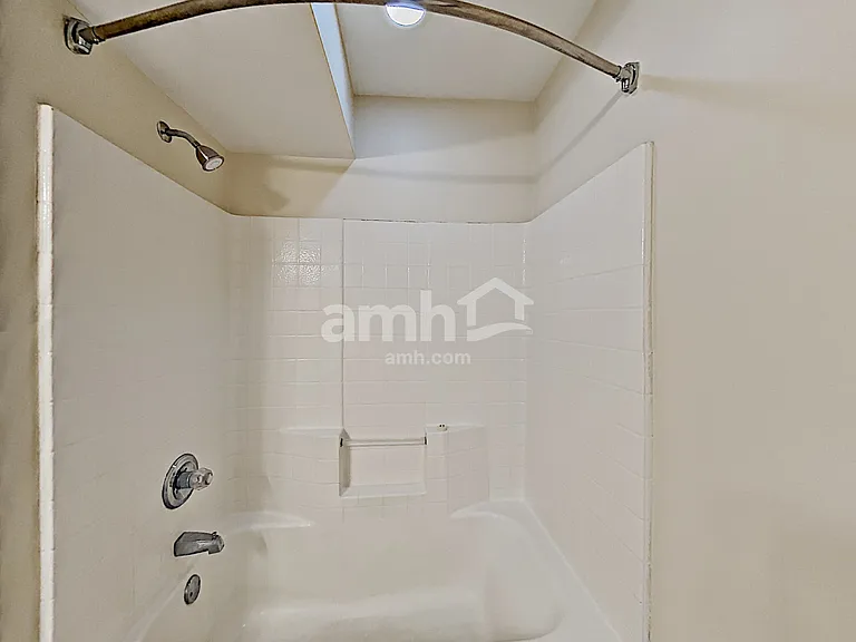 622 Creekfront Dr — Photo 21