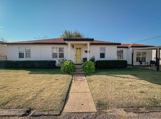 311 W Market St, Hinton, OK 73047