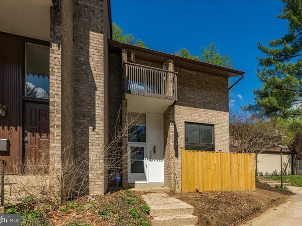 9226 Three Oaks Dr, Silver Spring, MD 20901