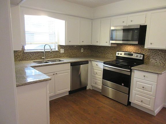 Renovated Kitchen - Granite