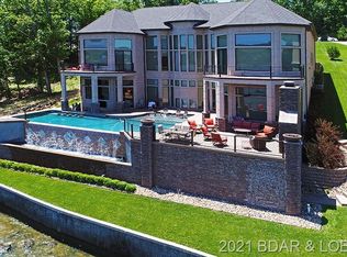 232 Via Cresta Dr, Sunrise Beach, MO 65079