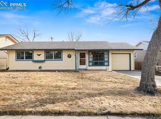 1207 Cumberland St, Colorado Springs, CO 80907
