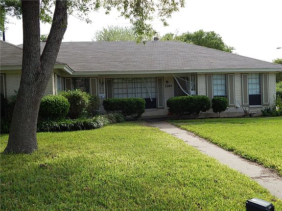 2nd image of 2205 Teakwood Dr #A