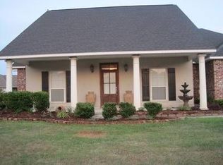10567 Purple Martin Ct, Denham Springs, LA 70726