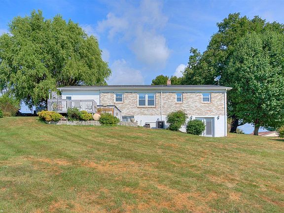 2nd image of 5113 Sunset Dr