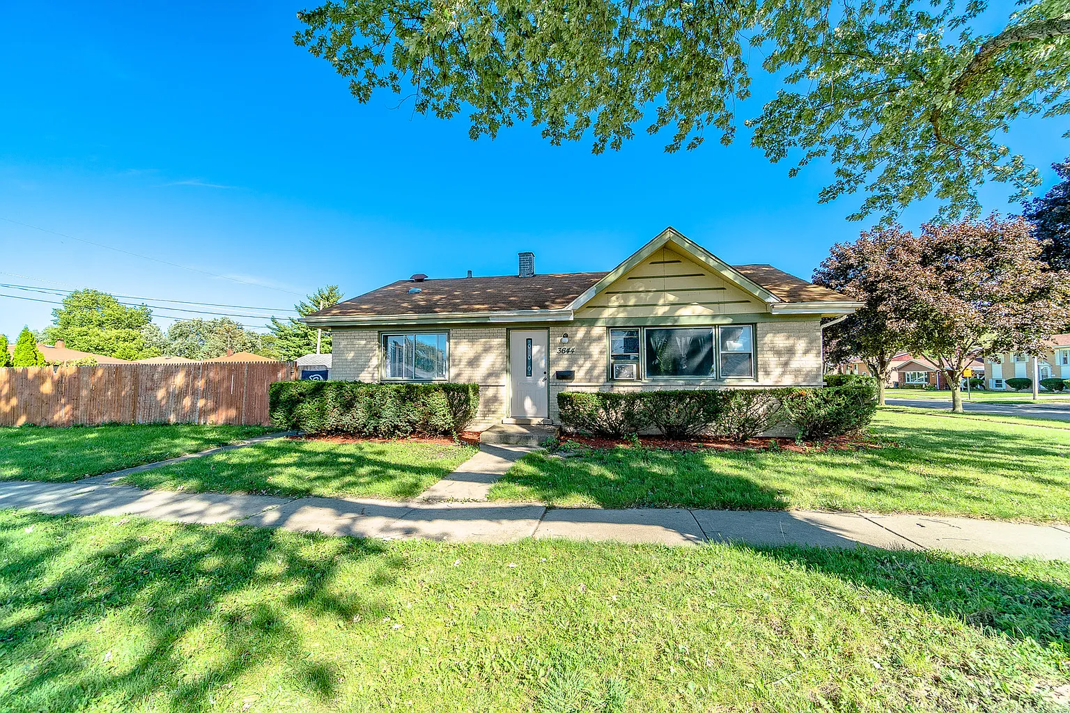 3644 W 121st Pl photo 1