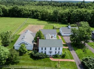 52A Old Bay Rd, Belchertown, MA 01007