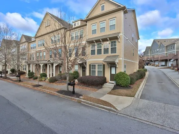 501 Grove Field Ct, Suwanee, GA 30024