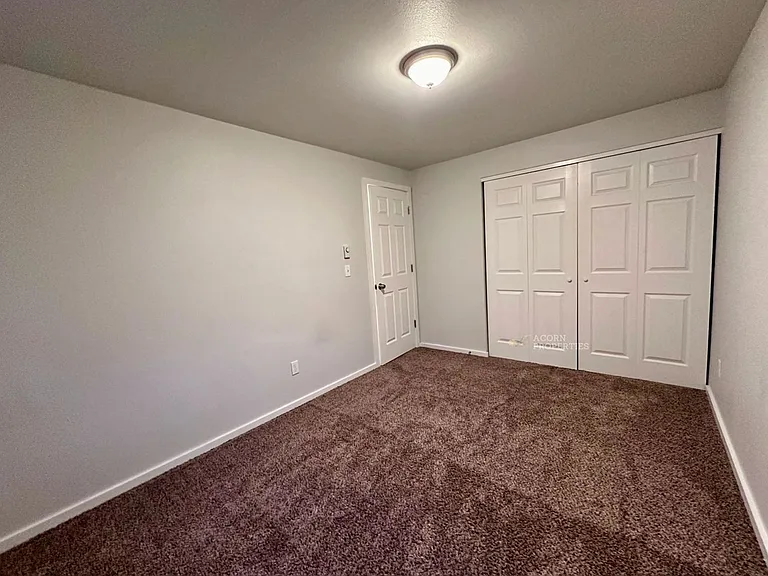 413 SE Maylor St — Photo 14