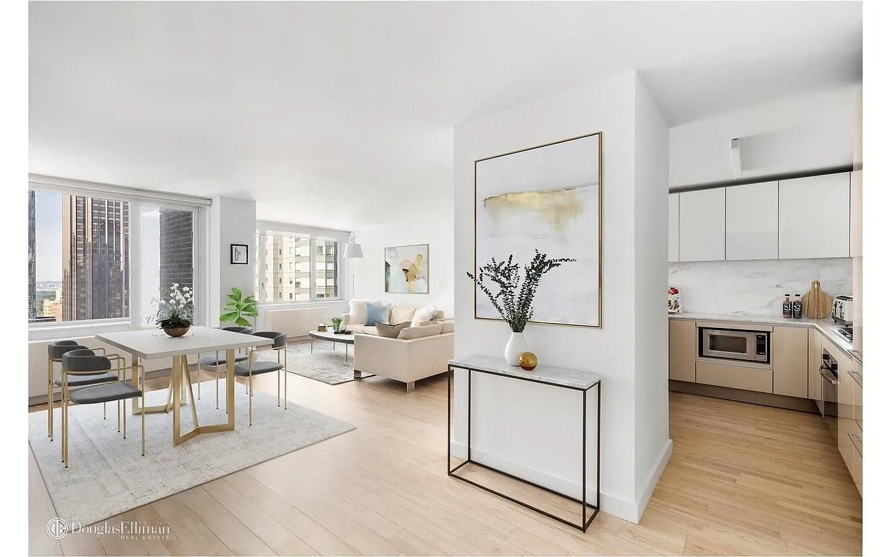 322 W 57th St APT 49M photo 1