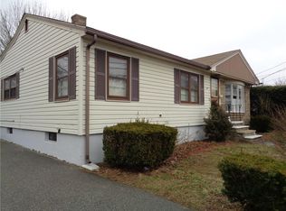 193 Whitford Ave, Providence, RI 02908