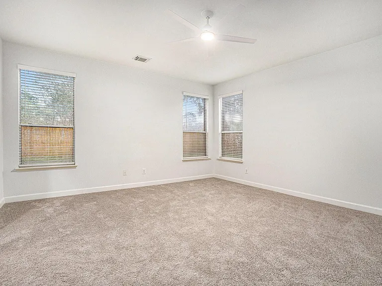 3811 Misty Falls Ln — Photo 7