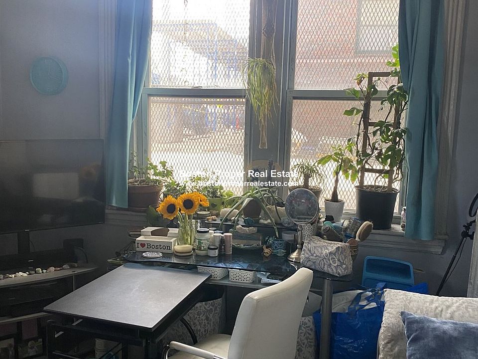 50 Charlesgate East #210 Boston - Fenway Unit Photo 1