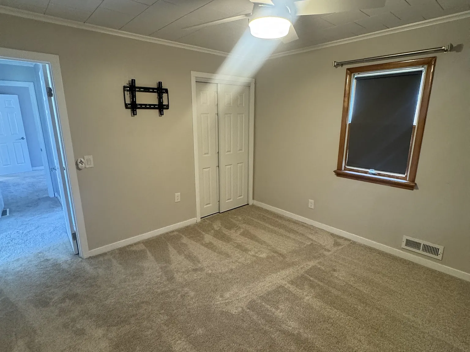 2191 Westside Drive - 1 — Photo 2