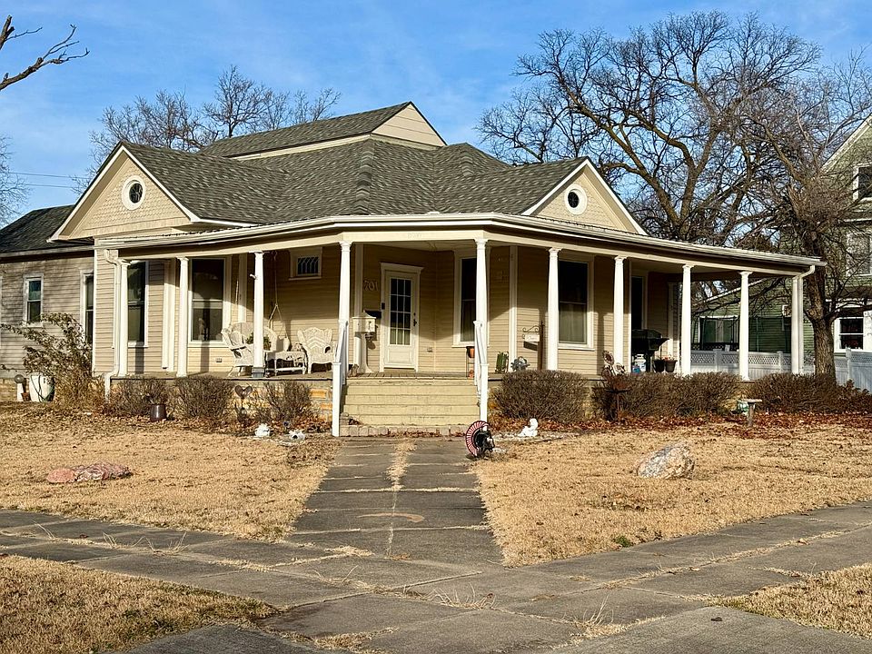 1st image of 701 N Campbell Ave