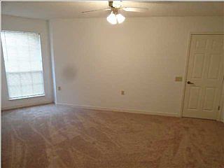4th image of 520 Eastwood Pl