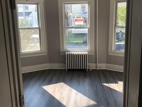 3rd image of 84 N Essex Ave #1