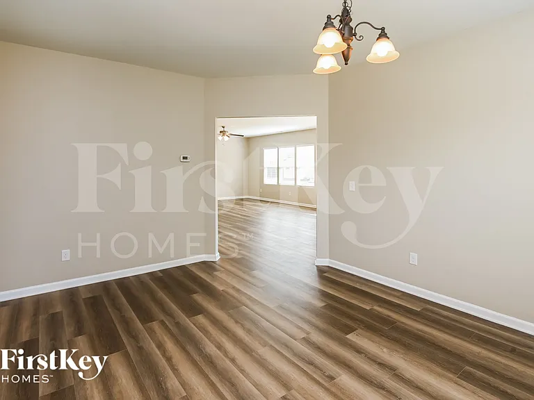 11608 Lusterleaf Holly Rd — Photo 9