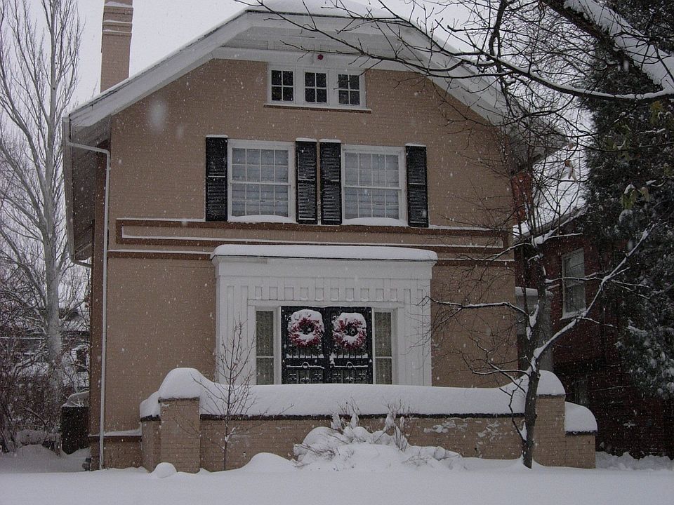 Snow at 630 Race in December 2006