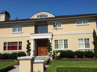 7749 Forest Dr NE, Seattle, WA 98115