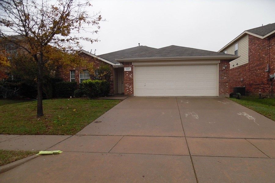 1st image of 1067 Westbrook Ct