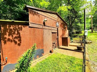 4860 Hooper Hwy, Cosby, TN 37722