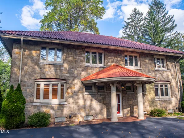 3405 Crescent Rd, Altoona, PA 16602