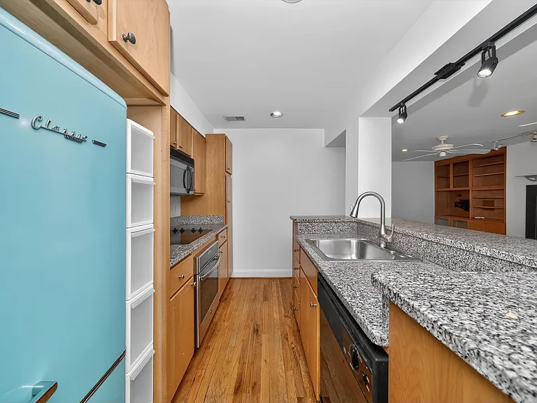 2801 Connecticut Ave NW #15 — Photo 7