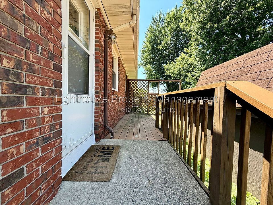 1st image of 487 84th St SW
