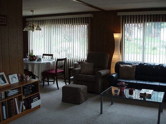 Spacious Living Room