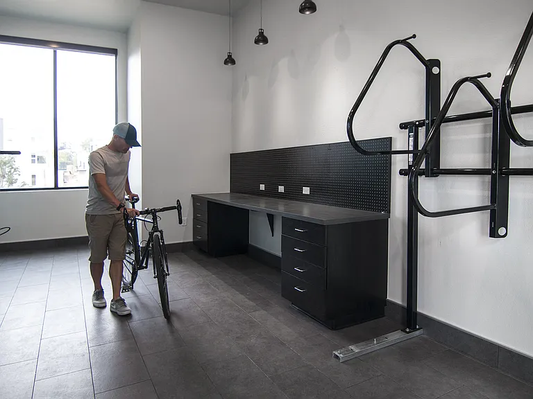 Cycle Apartments — Photo 17
