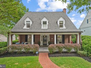 4119 Aspen St, Chevy Chase, MD 20815
