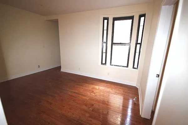 Rented by Landmark Realty & Management | media 43