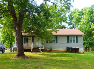 600 Pine Ridge Dr, Greensboro, NC 27406