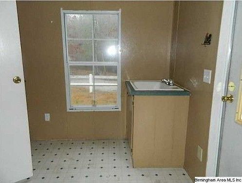 4th image of 420 Big Springs Cir