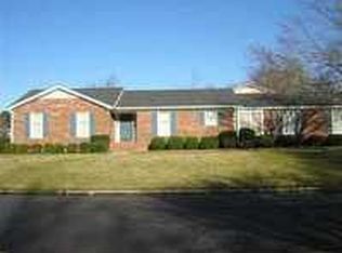 2 Singletree Ct, Taylors, SC 29687