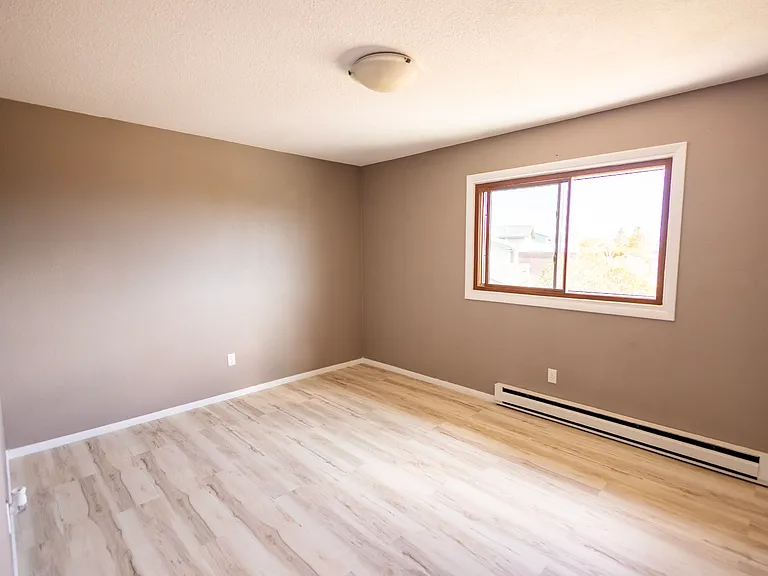 845 Terrence Rd — Photo 6