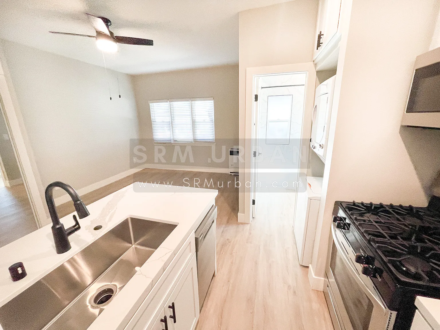 Studio, $1,695 — Photo 1