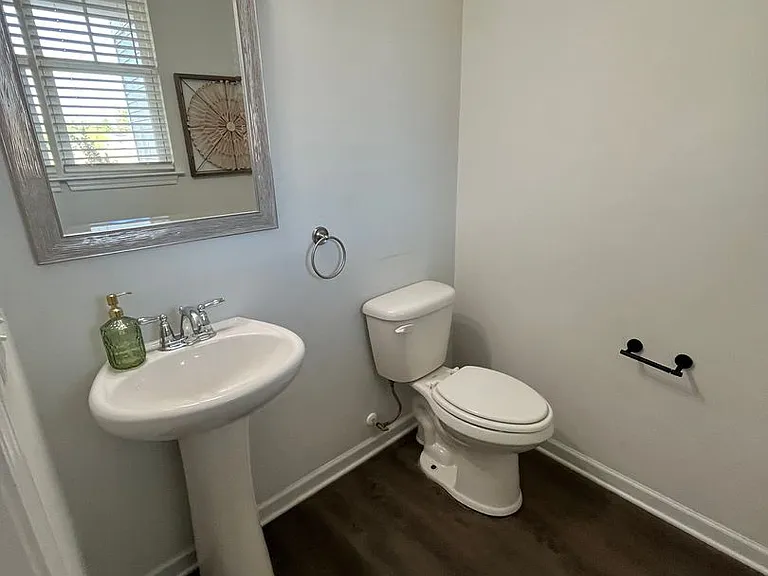 751 Stradleigh Ct — Photo 16