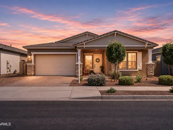 22634 E ROUNDUP Way, Queen Creek, AZ 85142